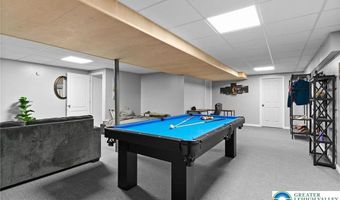 312 Redclover Ln, Allentown, PA 18104