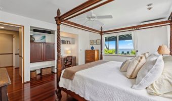 59-535 Ke Iki Rd A, Haleiwa, HI 96712