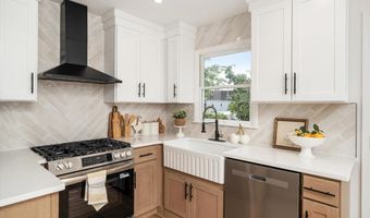 35 Waldron Rd, Allentown, NJ 08501