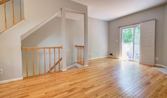 5919 SAINT GILES Way, Alexandria, VA 22315