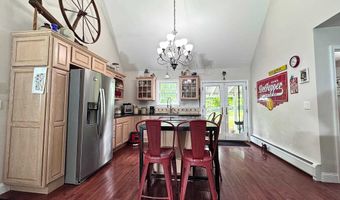 495 Fairview St, Bennington, VT 05201