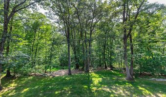 24 Old 40 Acre Mountain Rd, Danbury, CT 06811