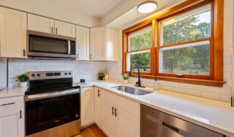6088 Bernice St SW, Amanda, OH 43102