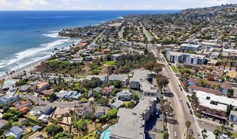 665 Pacific View Dr, San Diego, CA 92109
