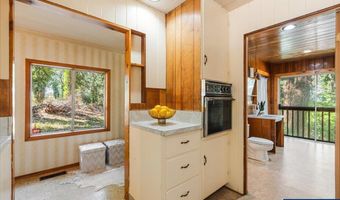 33744 Meeker Hill Rd NE, Albany, OR 97322