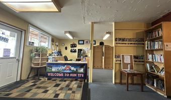 1215 Guintoli Ln, Arcata, CA 95521