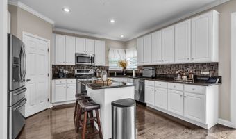 1521 Boulder Bluff Ln, Algonquin, IL 60102