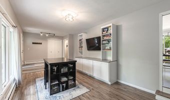8680 Bennett St SE, Ada, MI 49301