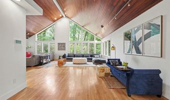5315 Red Fox Run, Ann Arbor, MI 48105