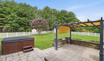 39 LAKSHMAN Ct, Dover, DE 19904