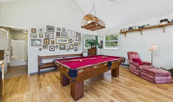 2361 Buttermilk Ln, Arcata, CA 95521