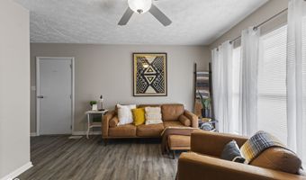 159 Village Rd, Bargersville, IN 46106