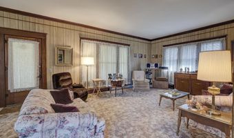 905 East Ave, Baxter Springs, KS 66713