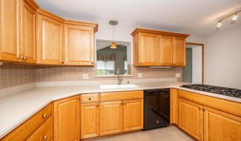 3115 Longmeadow Ln, Amberley, OH 45236