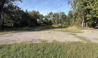 545 N Andover Rd, Andover, KS 67002