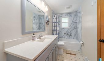 2013 E Sylvan Cir, Brandon, SD 57005