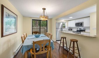 405 Village Dr, Bourne, MA 02532