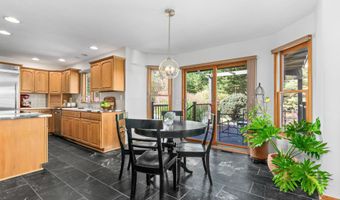 2197 Knollpoint Dr NE, Ada, MI 49301