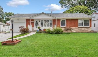 4359 Mohegan Dr, Affton, MO 63123