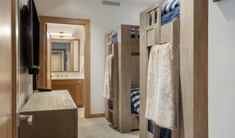 1 Waterfront Way 301, Avon, CO 81620