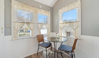 104 Highland Ave, Allegan, MI 49010