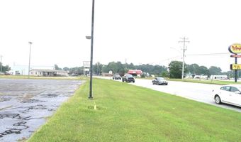 1611 E 10th St, Roanoke Rapids, NC 27870