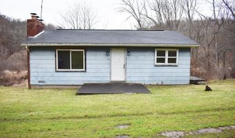 1160 FRONT St SW, Carrollton, OH 44615