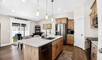 1205 Angela St, Chubbuck, ID 83202