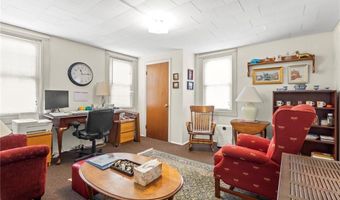134 Duke St, East Greenwich, RI 02818