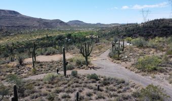 S Tillys Trail, Black Canyon City, AZ 85324