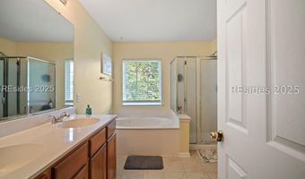 8 Waccamaw Way, Beaufort, SC 29906
