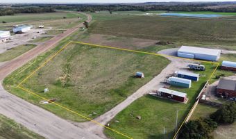 647 E 1st St, Lucas, KS 67648