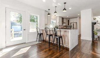 126 Columbia Ave, Cranston, RI 02905