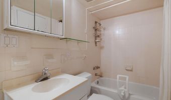 8901 CHARRED OAK Dr, Bethesda, MD 20817