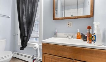 70 Lincoln Ave, Central Falls, RI 02863