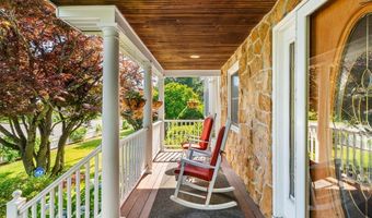9 Good St, Billerica, MA 01821
