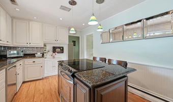 188 Great Plain Rd, Danbury, CT 06811