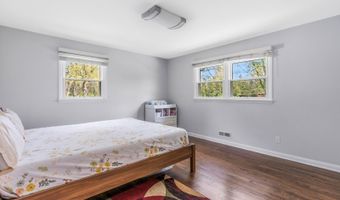 65 Somerset Ter, Bedminster, NJ 07921