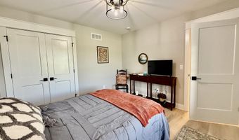 1538 Ashley Ln, Allenton, MI 48002