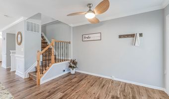 20419 CHARTER OAK Dr, Ashburn, VA 20147