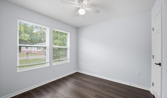 675 MOORE St, Baldwin, FL 32234