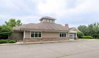 30 Country Squire Dr, Cromwell, CT 06416