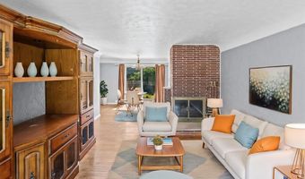 2303 Fairview Dr, Alton, IL 62002