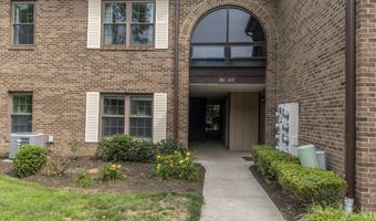 304 Wellington Pl, Aberdeen, NJ 07747