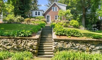 418 Mystic St, Arlington, MA 02474