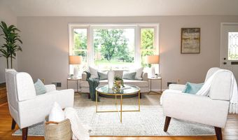 5701 RADNOR Ct, Bethesda, MD 20817