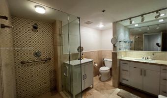 19707 Turnberry Way 4L, Aventura, FL 33180