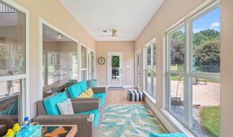 652 Tommy Eiland Rd, Baker, FL 32531