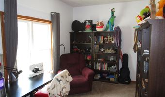 7830 Red Pine Trl, Alanson, MI 49706