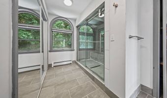 45 Carmel Rd, Bethany, CT 06524